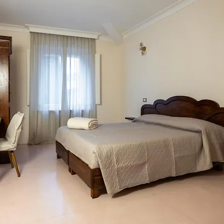 فندق مبيت وإفطار Palazzo Gessi And Breakfast
