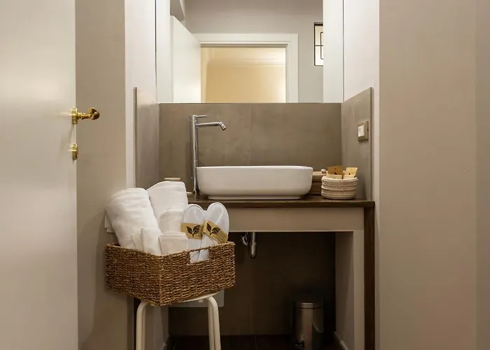 Palazzo Gessi And Breakfast 4* Borghi