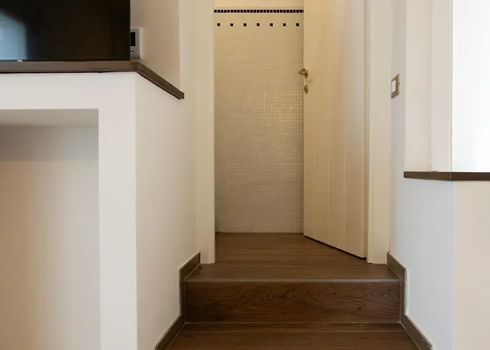 Palazzo Gessi And Breakfast