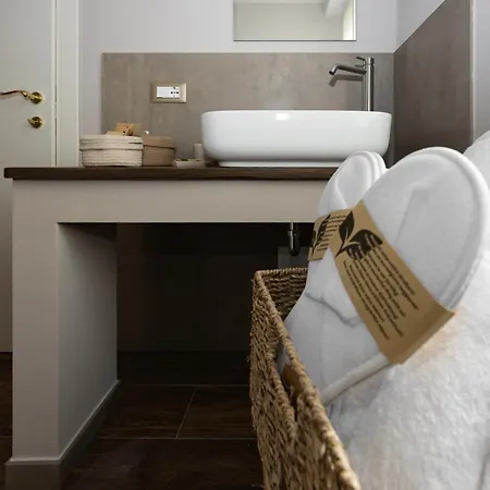 Palazzo Gessi And Breakfast Bed & Breakfast *