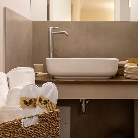 Palazzo Gessi And Breakfast