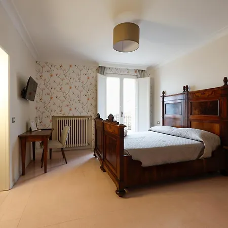 Palazzo Gessi And Breakfast 4*