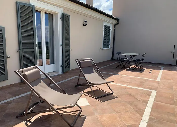 Palazzo Gessi And Breakfast Bed and breakfast Borghi