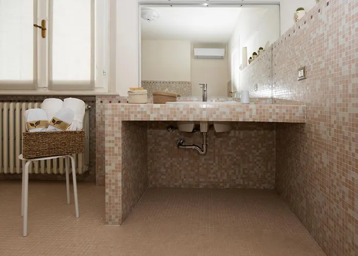 Palazzo Gessi And Breakfast Bed and breakfast 4*